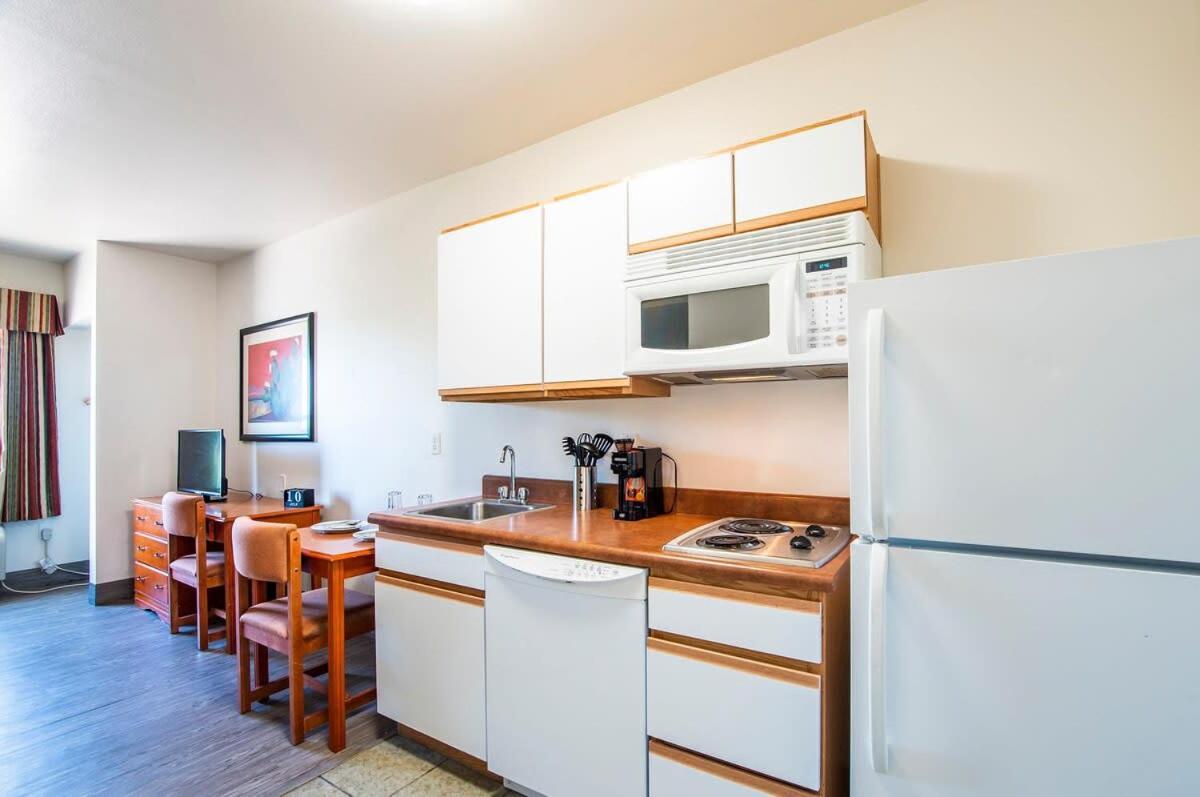 Vistas 107- Modern Studio Sleeps 3 With Style Sierra Vista Buitenkant foto
