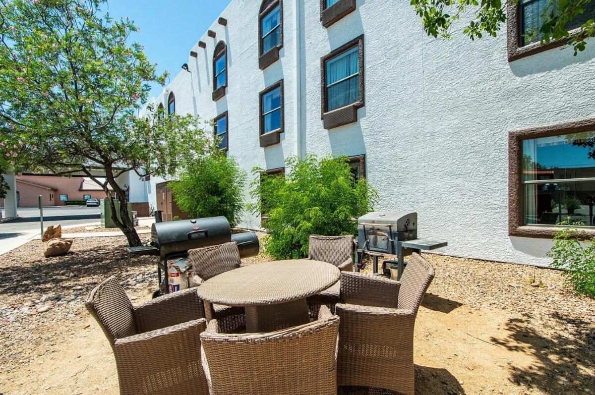 Vistas 107- Modern Studio Sleeps 3 With Style Sierra Vista Buitenkant foto